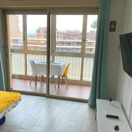 Coquet Logement Front De Mer Cagnes-sur-Mer Exterior photo