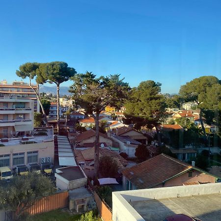 Coquet Logement Front De Mer Cagnes-sur-Mer Exterior photo
